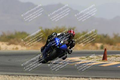 media/Apr-10-2022-SoCal Trackdays (Sun) [[f104b12566]]/Turn 15 (145pm)/